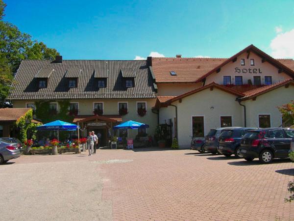Lindenhof Hetzenbach Hotel Zell Екстериор снимка
