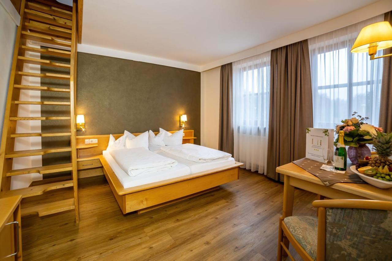 Lindenhof Hetzenbach Hotel Zell Екстериор снимка